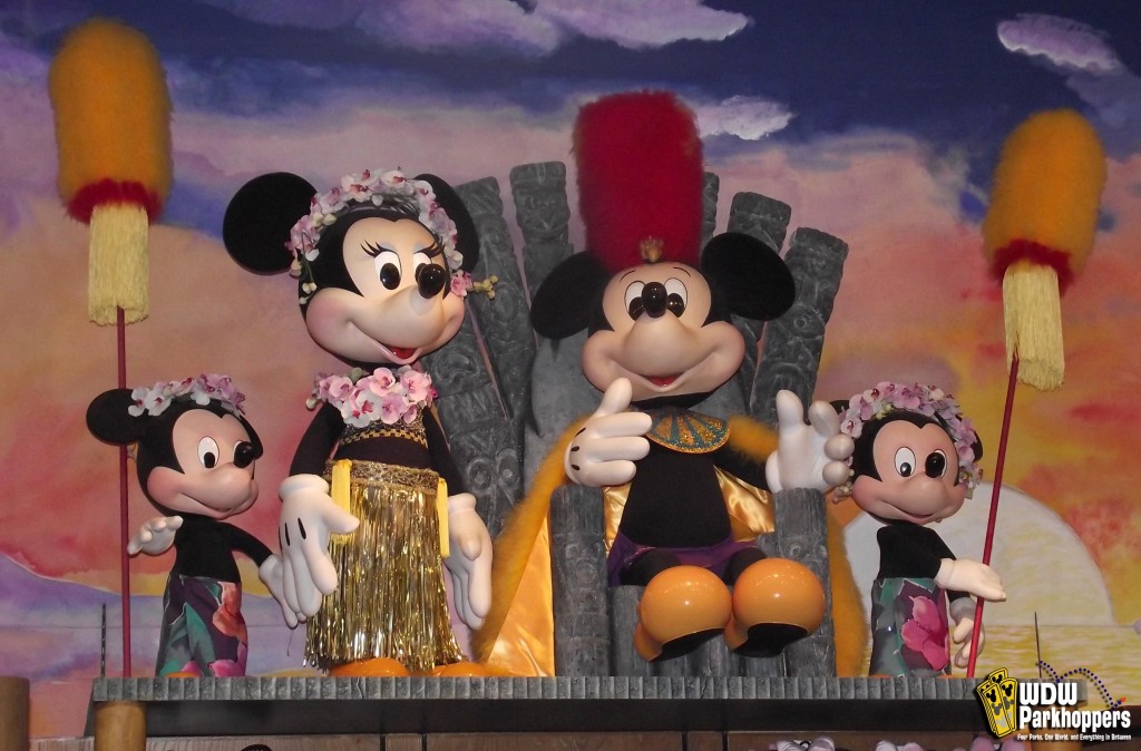 Monday Mickey Mouse Mystery Trader Jacks Polynesian Resort Walt Disney World Resort