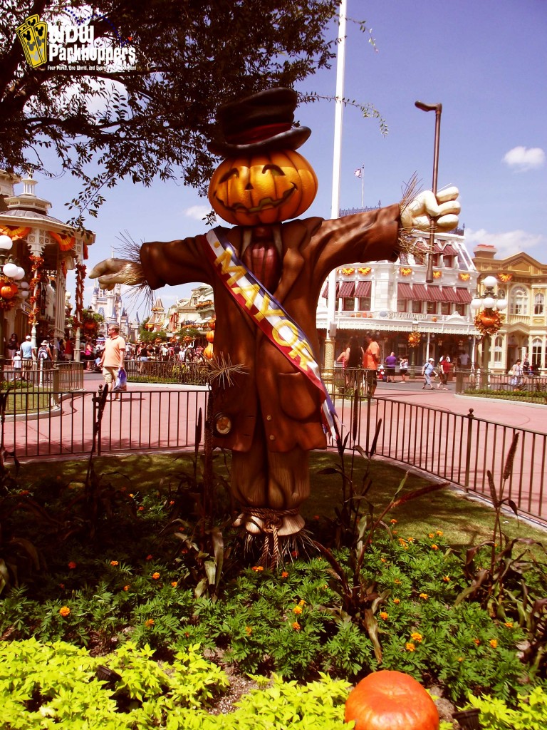 Pumpkin Scarecrows Main Street USA Magic Kingdom Mayor
