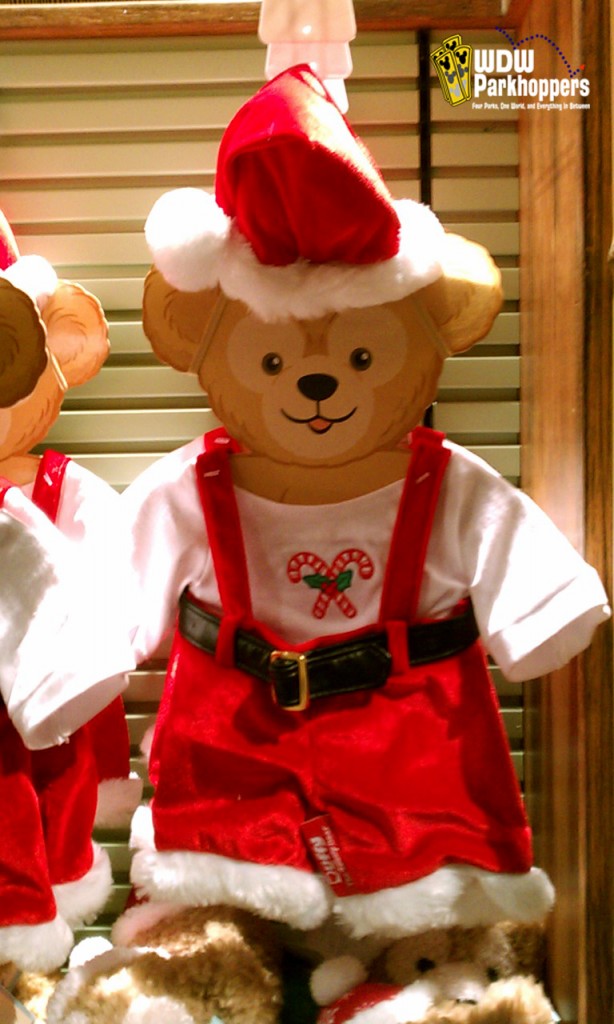 Duffy Christmas Outfit for Christmas at Walt Disney World Resort
